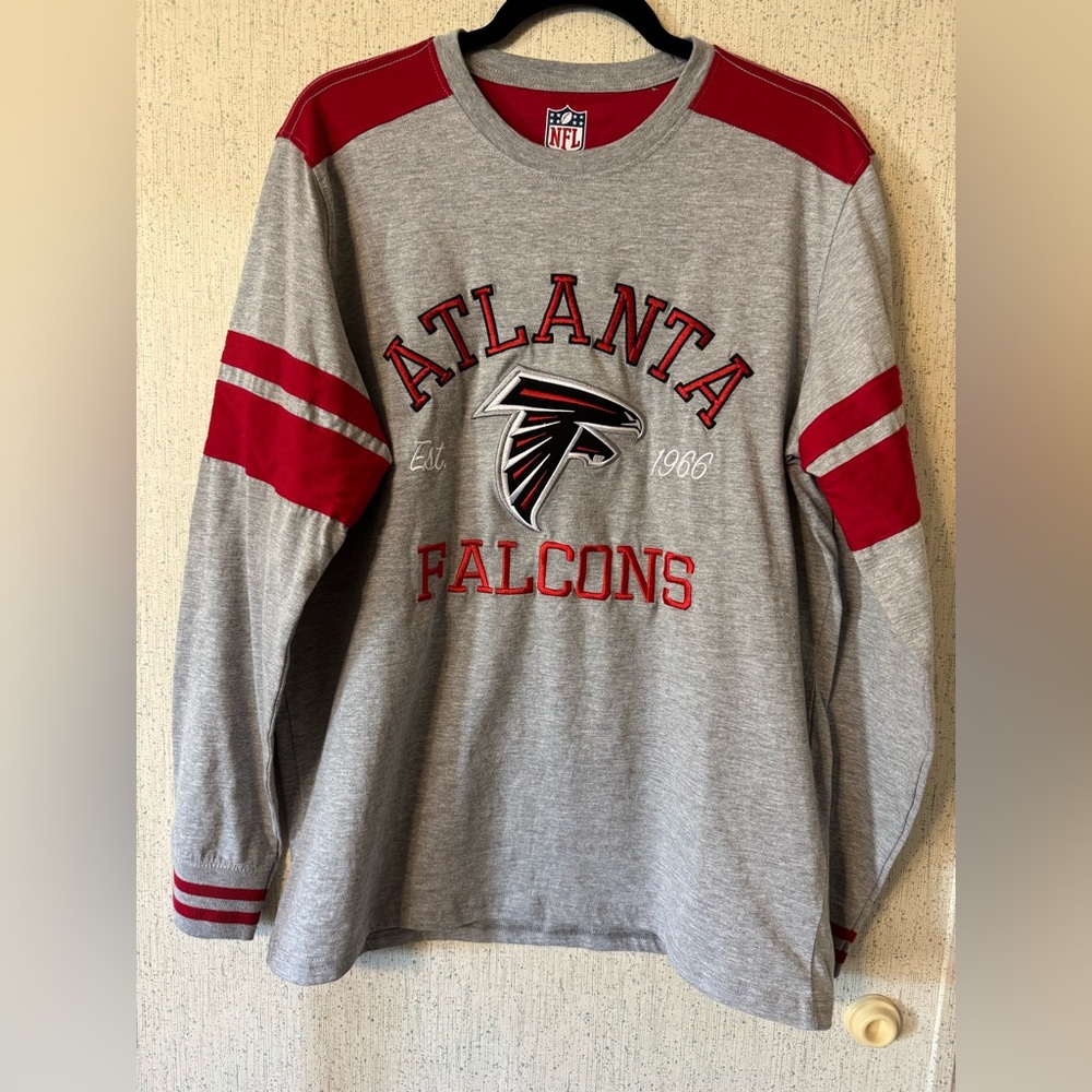 NFL Officially Licensed Long Sleeve Tee Unisex NWOT ATLANTA FALCONS